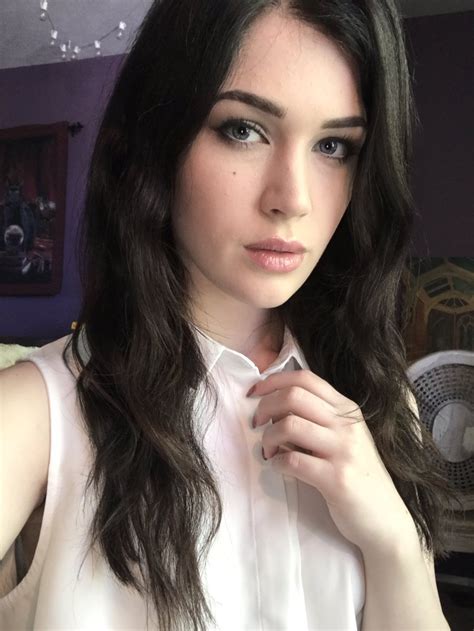 noodlemagazine evelyn claire|Evelyn Claire (@officialevelynclaire) • Instagram photos and videos.